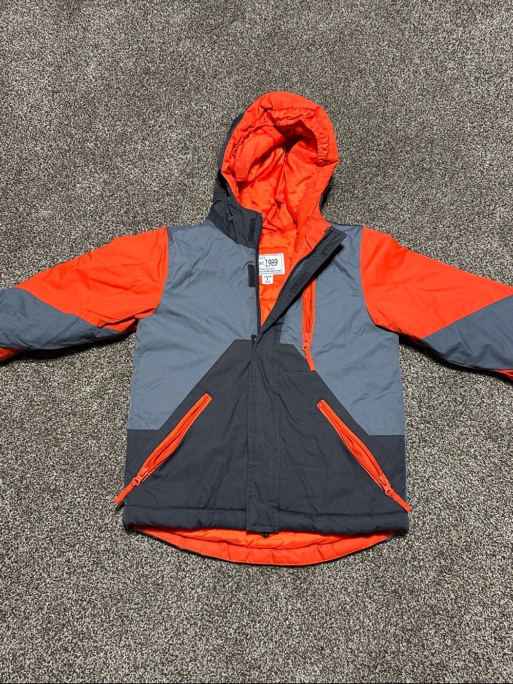 Children’s place snow jacket XS 4 winter hooded
